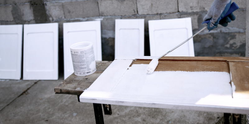 Why Cabinet Refinishing Is the Best Investment for Your Home