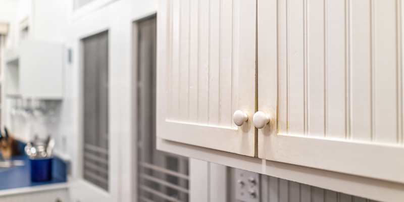 How Can Kitchen Cabinet Refinishing Improve the Look of Your Home?